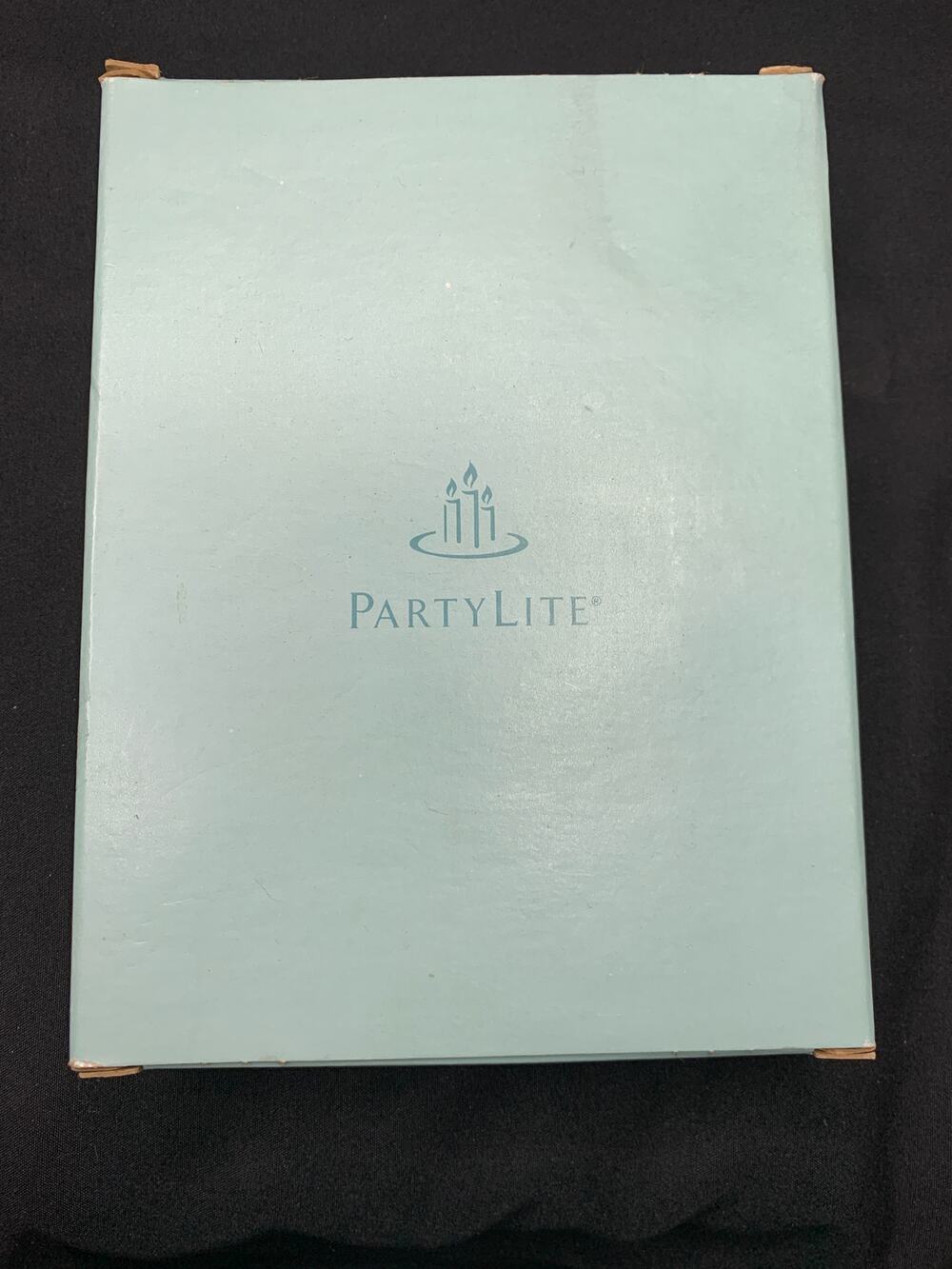PartyLite Bamboo & Sugar Cane Universal Tealight Candles V04515 Lot of 8
